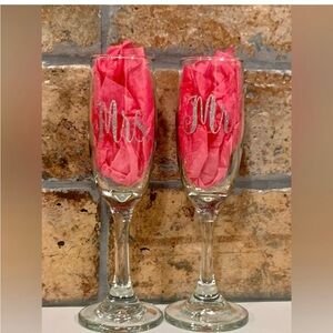 Bride and Groom champagne flutes Mr. & Mrs wedding